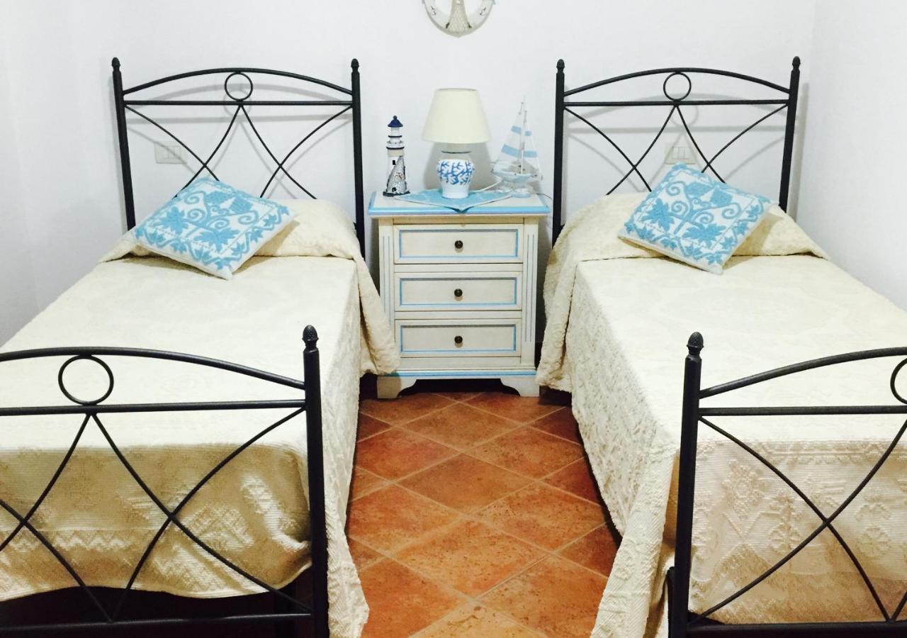 S'Ercole Διαμέρισμα Posada  Εξωτερικό φωτογραφία